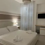 Hotel Hotiday 3*