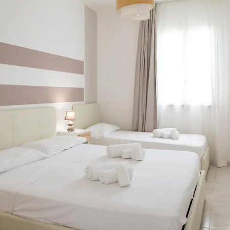 Hotiday Hotel